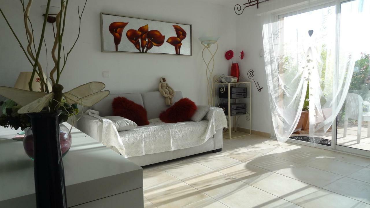 Appartement Les Chèvrefeuilles à Manosque Extérieur photo
